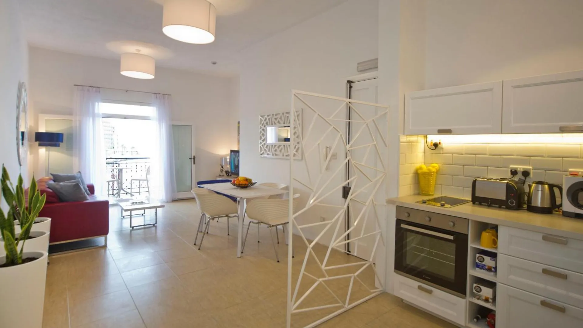 Maltese Balcony Apartment Saint Julian's