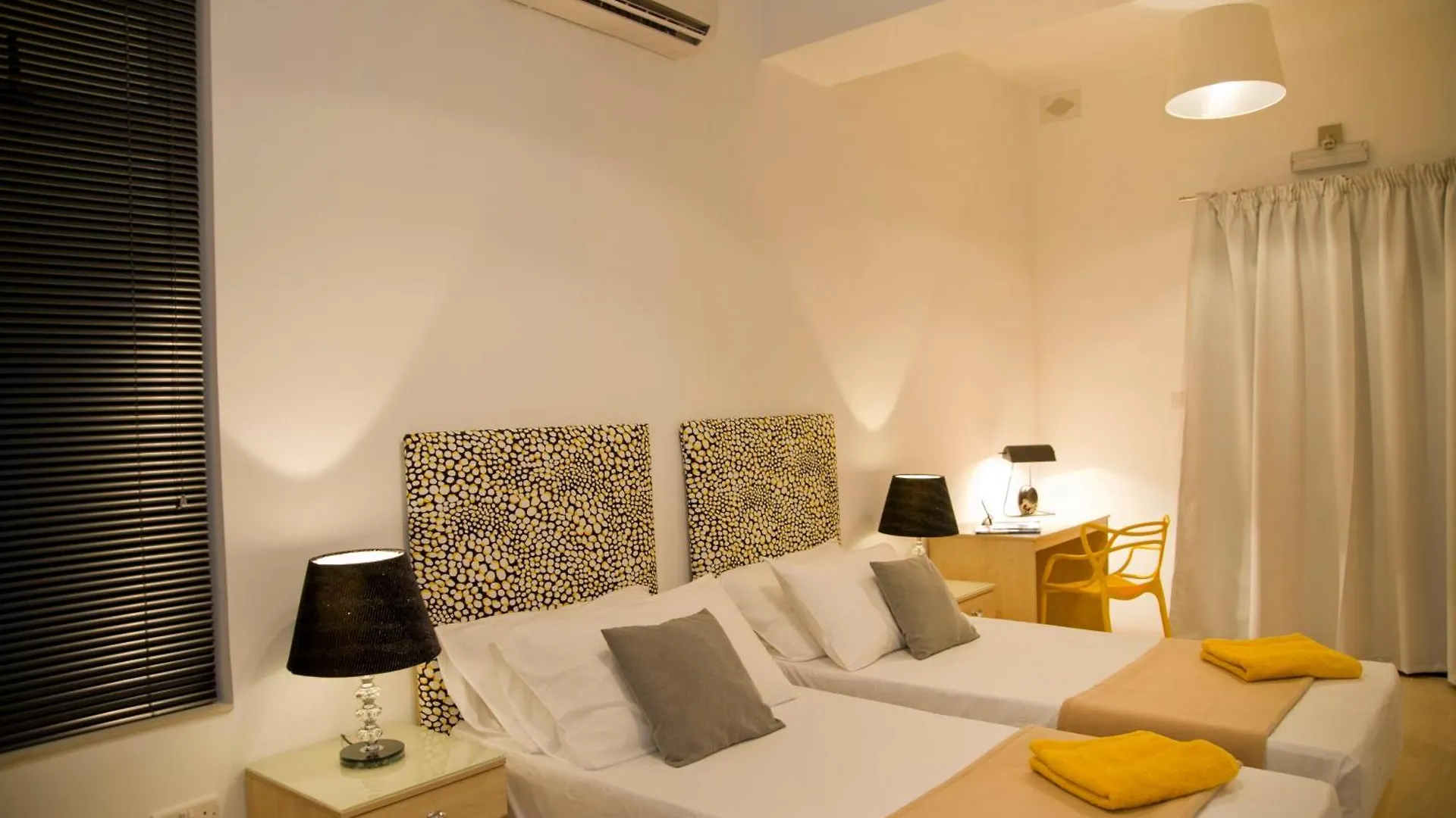 Maltese Balcony Apartment Saint Julian's