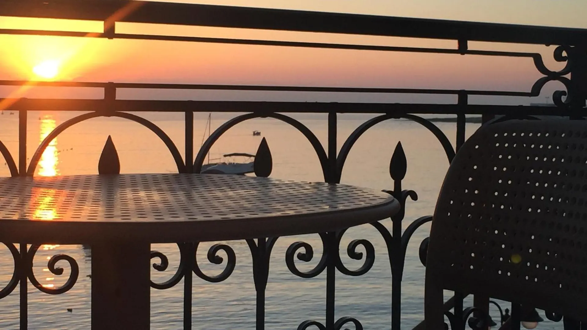 Maltese Balcony location